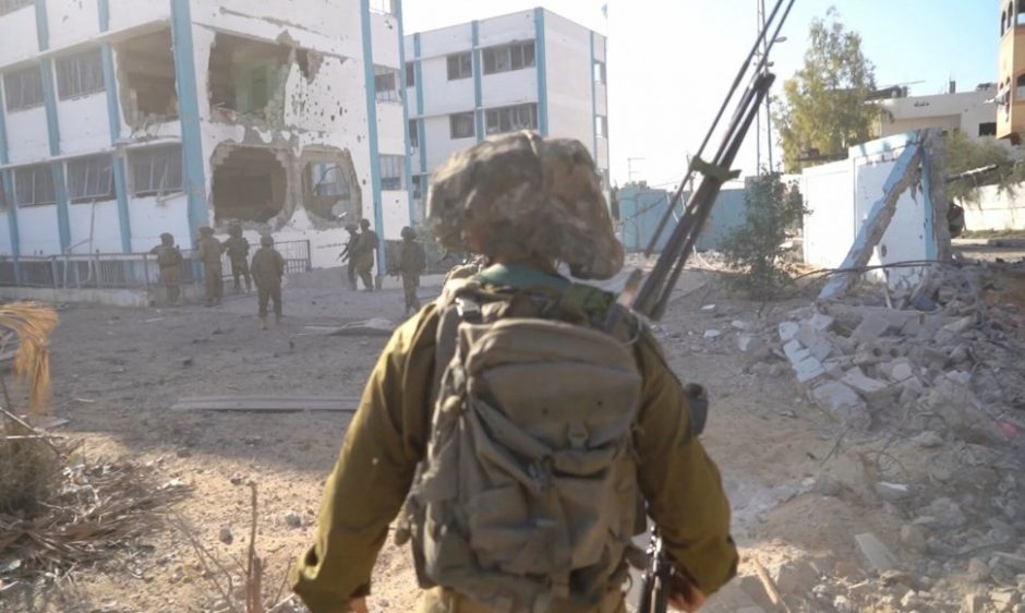 Izraelio kariuomenė: Gazos Ruožo Chan Juniso regione vyksta sausumos mūšis