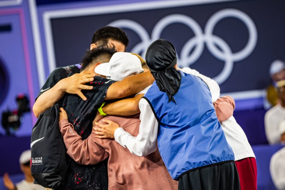 Šalies vadovai sveikina D. Banevič iškovojus sidabro medalį 