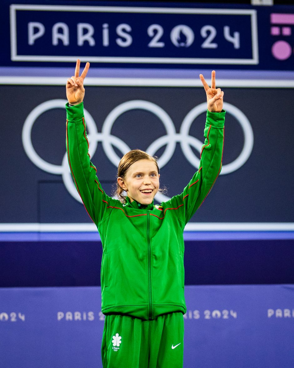 Šalies vadovai sveikina D. Banevič iškovojus sidabro medalį 