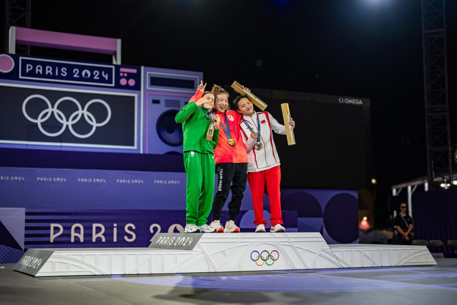 Šalies vadovai sveikina D. Banevič iškovojus sidabro medalį 