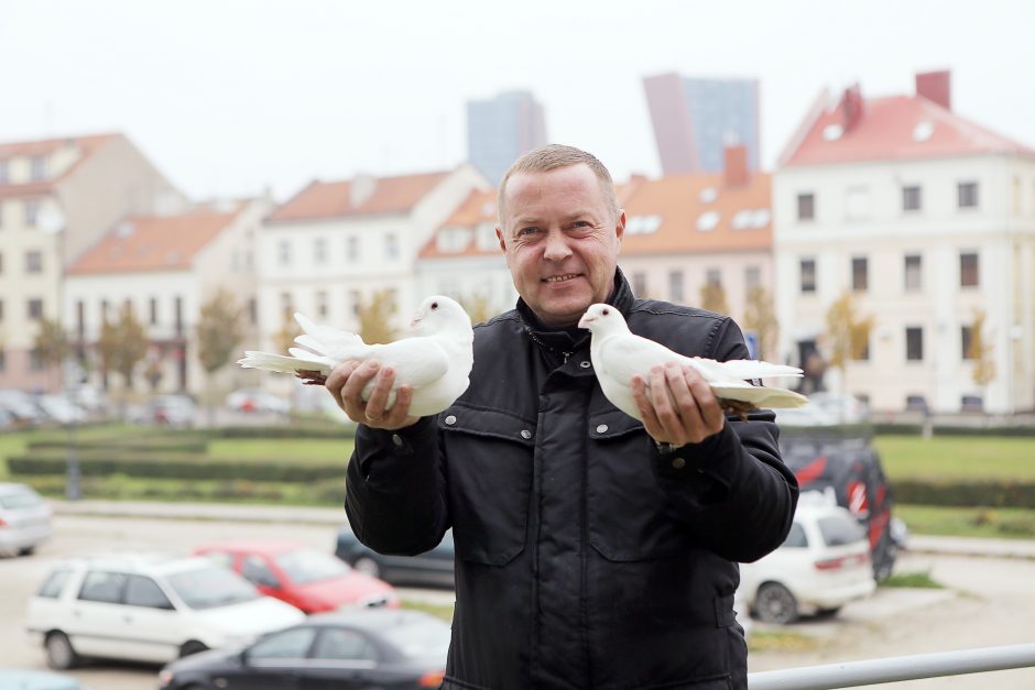 Sparnuotas pomėgis politiką lydi nuo vaikystės