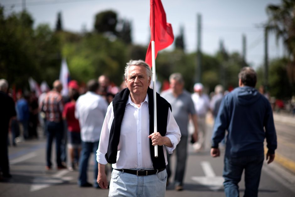 Tarptautinę darbo dieną pasaulyje – audringos demonstracijos