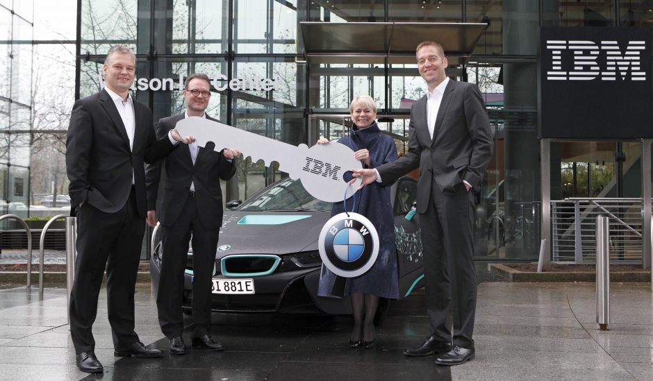 BMW ateities automobilius kurs pasitelkusi IBM dirbtinį intelektą