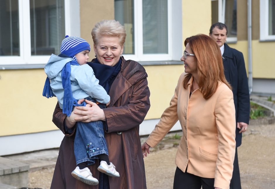 Prezidentė: svajoju, kad Lietuvoje nebūtų globos namų