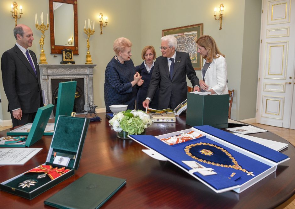 Italijos prezidentas reiškia solidarumą Lietuvai dėl kylančių saugumo iššūkių