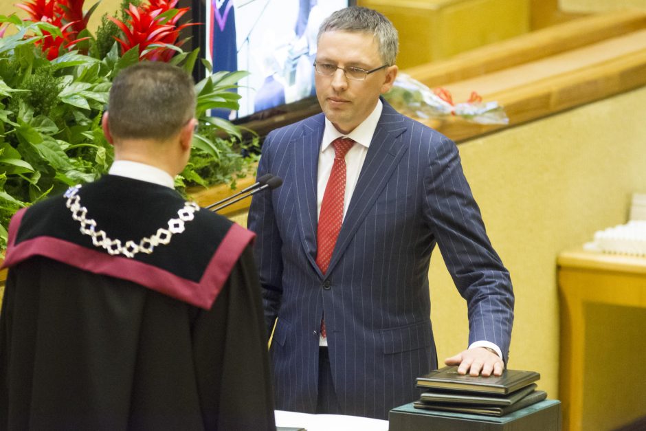 Naujasis Seimas pradėjo pirmąjį posėdį