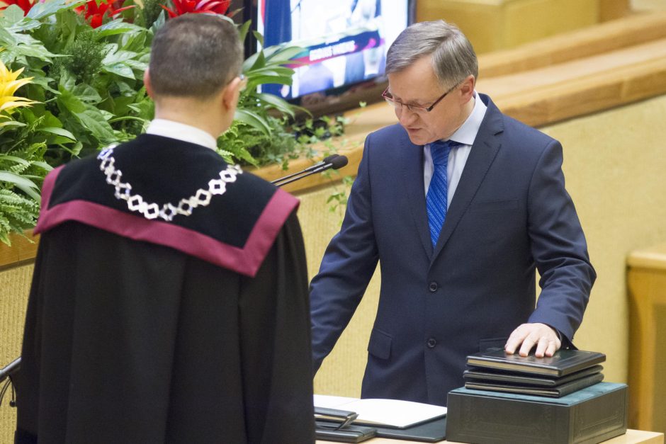 Naujasis Seimas pradėjo pirmąjį posėdį