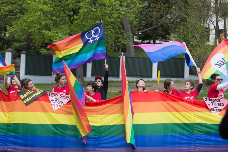 Gėjų lyga protestavo dėl žmogaus teisių Čečėnijoje