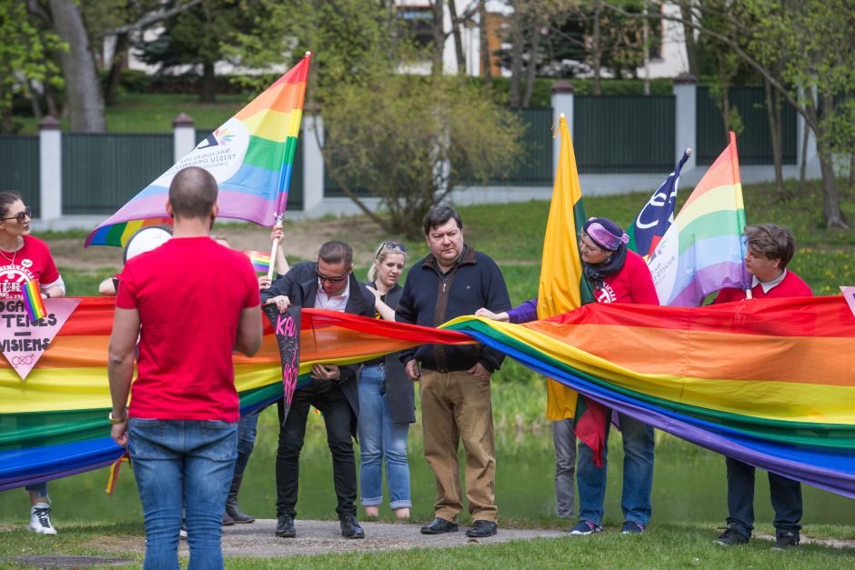 Gėjų lyga protestavo dėl žmogaus teisių Čečėnijoje