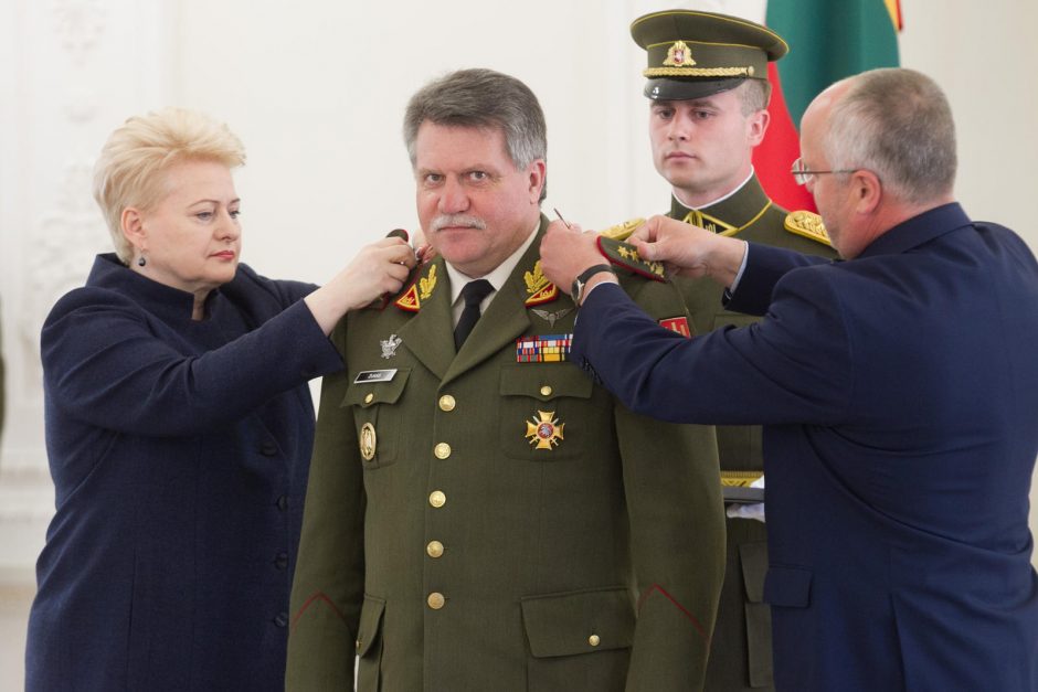 Kariuomenės vadui – generolo leitenanto laipsnis