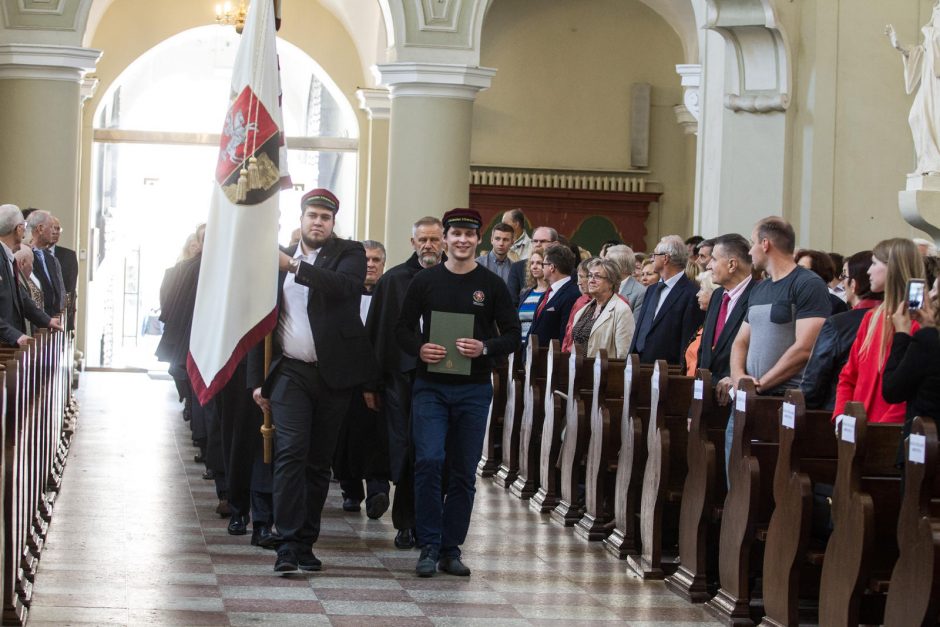 Akademiniai Vilniaus universiteto metai palydėti „Finis anni academici“ švente