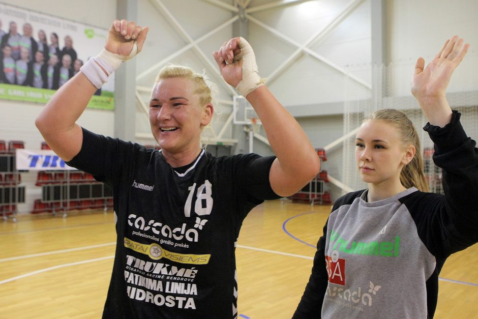 Garliavos rankininkės tapo Lietuvos čempionėmis
