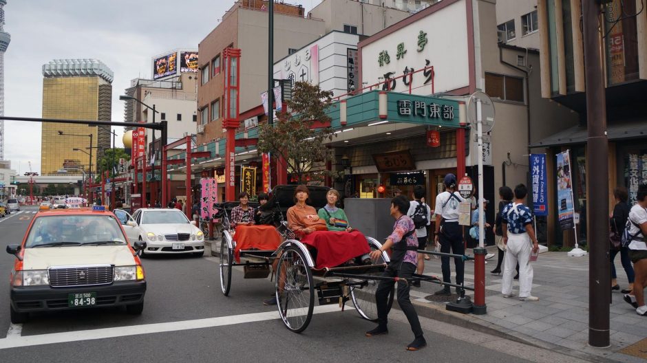 Japonijoje nėščia moteris užleis vietą savo sūnui