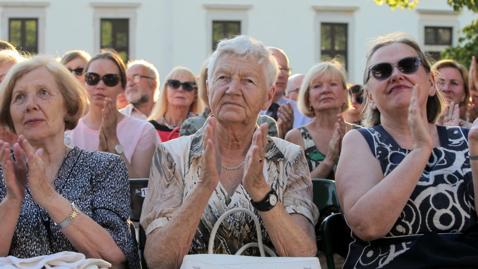 Pažaislio festivalyje – reveransas V. Noreikai