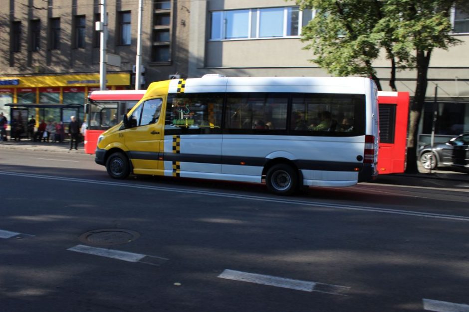 Pradėjo kursuoti naujieji mikroautobusai