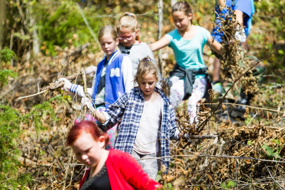 Kariuomenės neprisišaukė – padėjo mokinukai