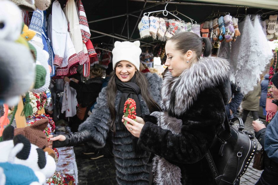 Žinomi kauniečiai Kazimiero mugėje ieško ir egzotikos, ir duonos kasdieninės 