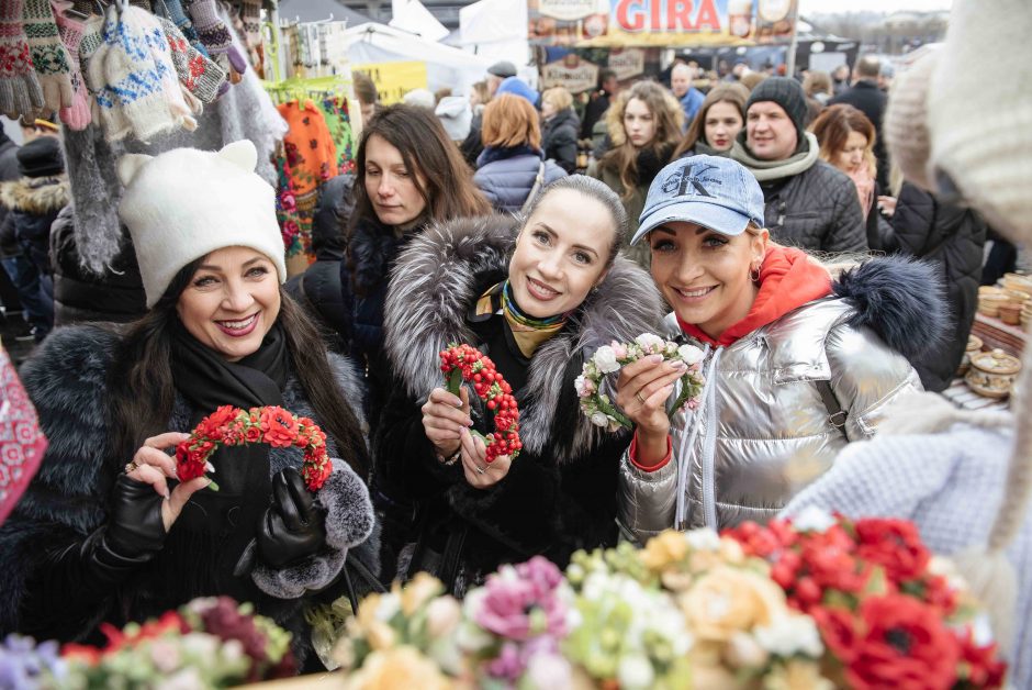 Žinomi kauniečiai Kazimiero mugėje ieško ir egzotikos, ir duonos kasdieninės 