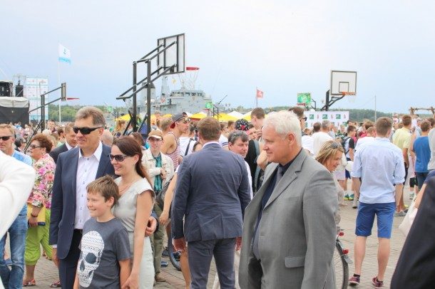 Jūros šventei – jaunųjų krepšininkų kovos, jiems – pajūrio pokštai