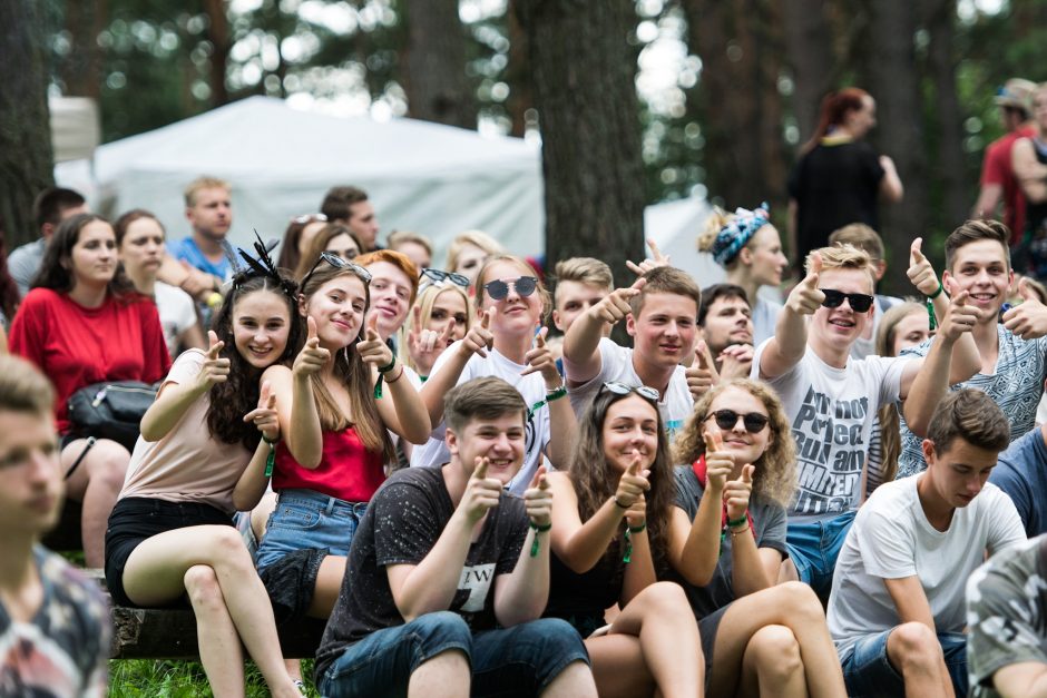 Zarasuose prasidėjo „Galapagai 2017“: pozityvumo užtaisas ir daug geros muzikos