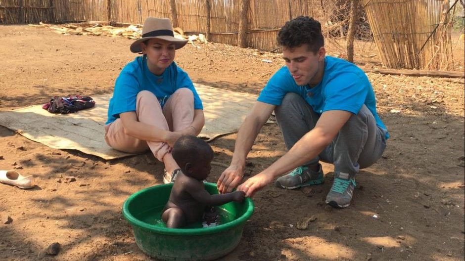 UNICEF šou ragins aukoti vaikams