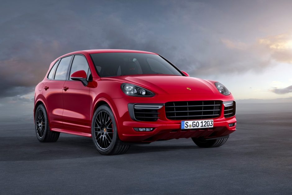 „Porsche“ pristatė sportišką „Cayenne“ versiją – „Cayenne GTS“