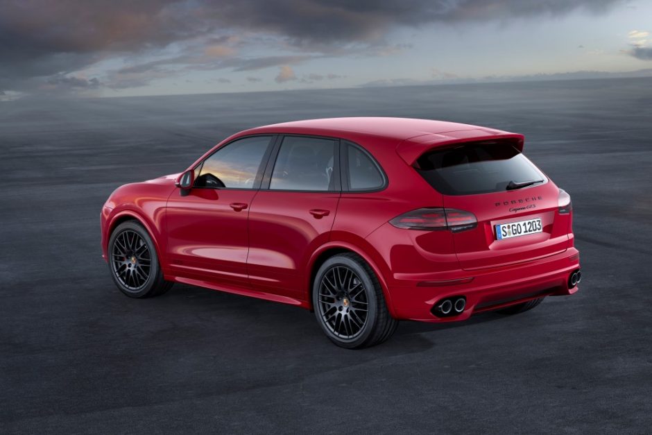 „Porsche“ pristatė sportišką „Cayenne“ versiją – „Cayenne GTS“