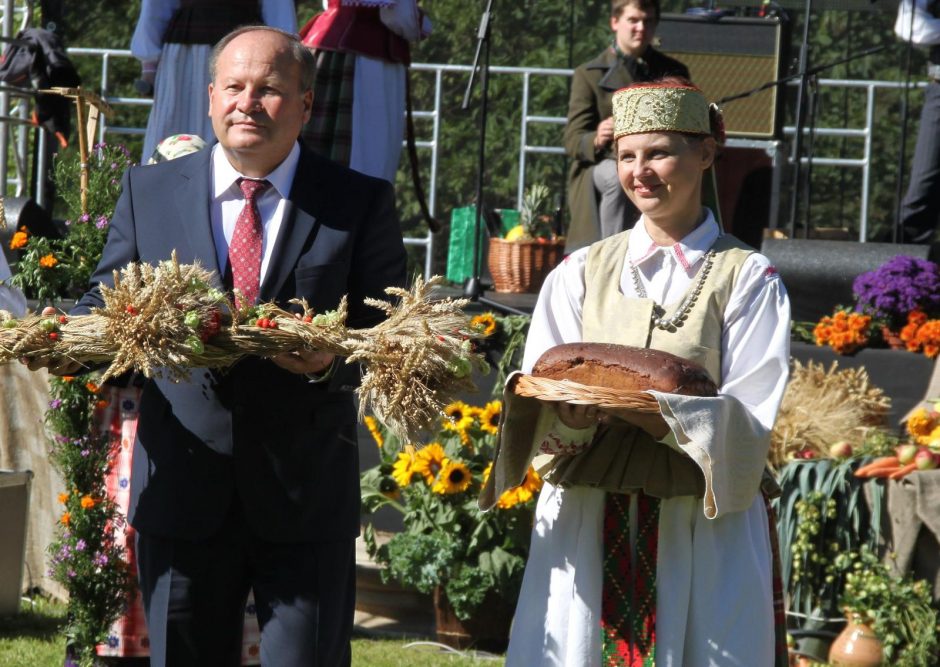 Derliaus šventė Raudondvaryje vilios ne tik gardumynais