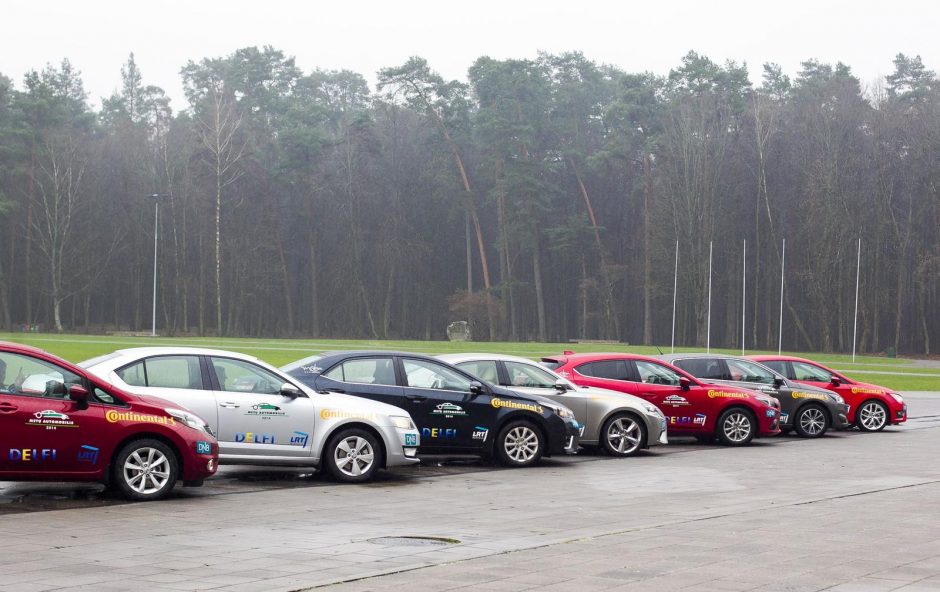 7 iš 35: tiek pretendentų liko varžytis dėl „Metų automobilio 2014“ titulo