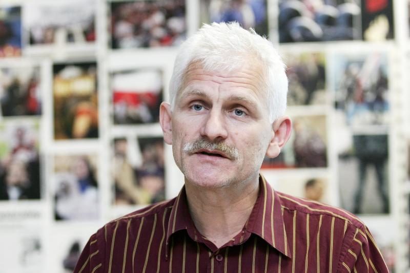 „Viasna“ praneša apie Baltarusijoje sulaikytą savo vadovą A. Beliackį