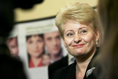 D.Grybauskaitė pasveikino lenkiškai, B.Komorowskis padėkojo lietuviškai