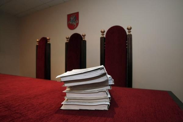 Teismas paaiškino dėl posėdžių sekretorės klaidos Vijūnėlės dvaro byloje