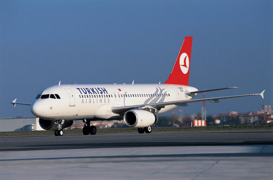 „Turkish Airlines“ dažniau skraidys iš Vilniaus