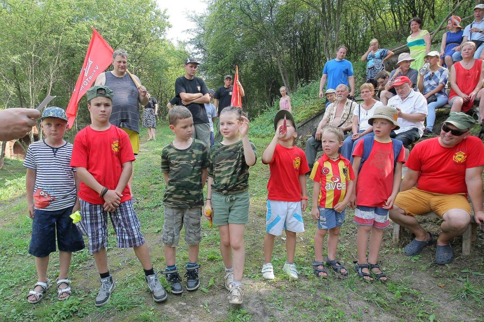 Žygyje sužinojo, kad vokiečiai paliepė įrengti tualetus