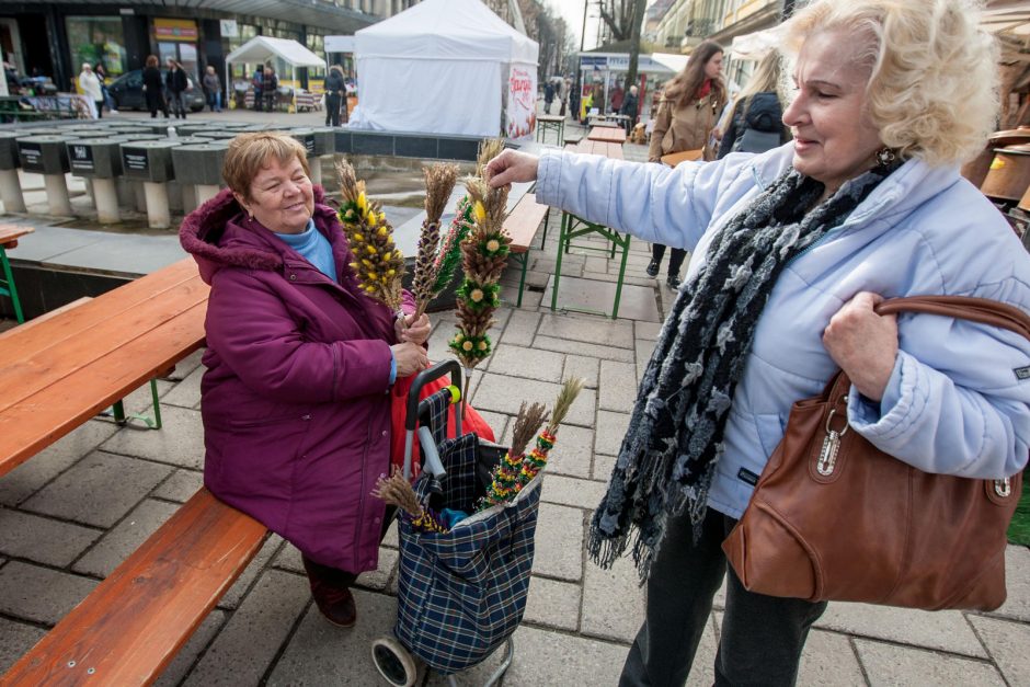 Mugė vilioja ir pirkėjus, ir ieškančiuosius pramogų