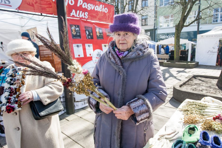 Mugė vilioja ir pirkėjus, ir ieškančiuosius pramogų