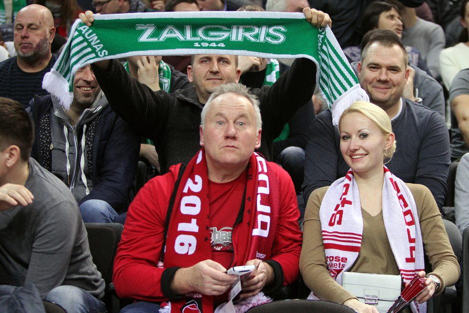 „Žalgiris“ po atkaklios kovos patiesė Bambergo krepšininkus