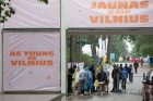 Minios žmonių plūsta į festivalį „jaunas kaip Vilnius“ Vingio parke