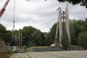Klaipėdoje per pusdienį išmontuoti sovietmečio paminklai