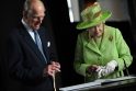 2021 — mirė britų karalienės Elizabeth II-osios (Elzbietos II-osios) 99 metų sutuoktinis princas Philipas (Filipas).