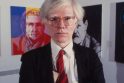 1928 — gimė vienas žymiausių 20 amžiaus menininkų Andy Warhol.