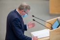J. Narkevičius aiškinosi iš Seimo tribūnos: neketinu atsistatydinti