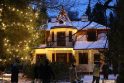 Vieta: Tado Ivanausko Obelynės sodyboje-memorialiniame muziejuje Kalėdų eglė tradiciškai bus įžiebta gruodžio 24 d. 24 val.