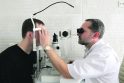  Gydymas: nustačius kataraktą, dažniausiai prireikia akies lęšiuko keitimo operacijos.