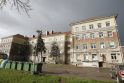 Nebetinkami: Klaipėdos savivaldybė nusprendė parduoti dar trylika kambarių itin ne kokios reputacijos bendrabutyje Minijos g. 129.