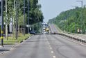 Kraupi avarija Karmėlavoje: smėlį vežęs sunkvežimis įvažiavo į vilkiką, teko vaduoti vairuotoją