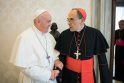 Popiežius Pranciškus ir Philippe&#039;as Barbarinas (dešinėje)