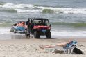 Veiksmas: kol klaipėdiečiai ilsisi, paplūdimių gelbėtojai dirba – traukia skęstančiuosius.