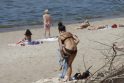 Nėra: lankytojos pastebi, kad Moterų pliaže baugu nusirengti – stinga aiškių ir gerai matomų ženklų prie įėjimo į joms skirtus paplūdimius.