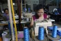 Bangladešas uždaro 18 drabužių fabrikų (1 griūtis - virš 800 gyvybių)